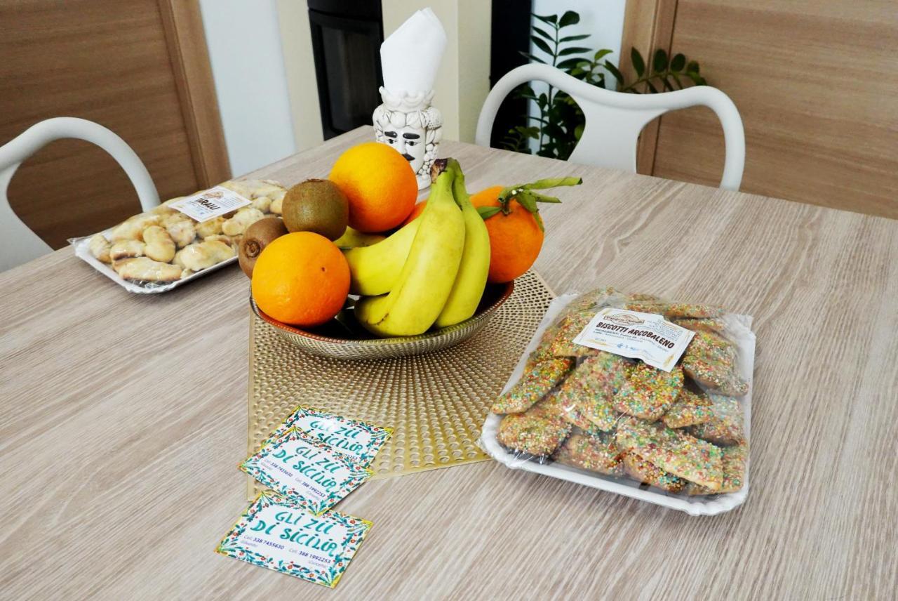 ラカルムート Gli Zii Di Sicilia Bed & Breakfast エクステリア 写真